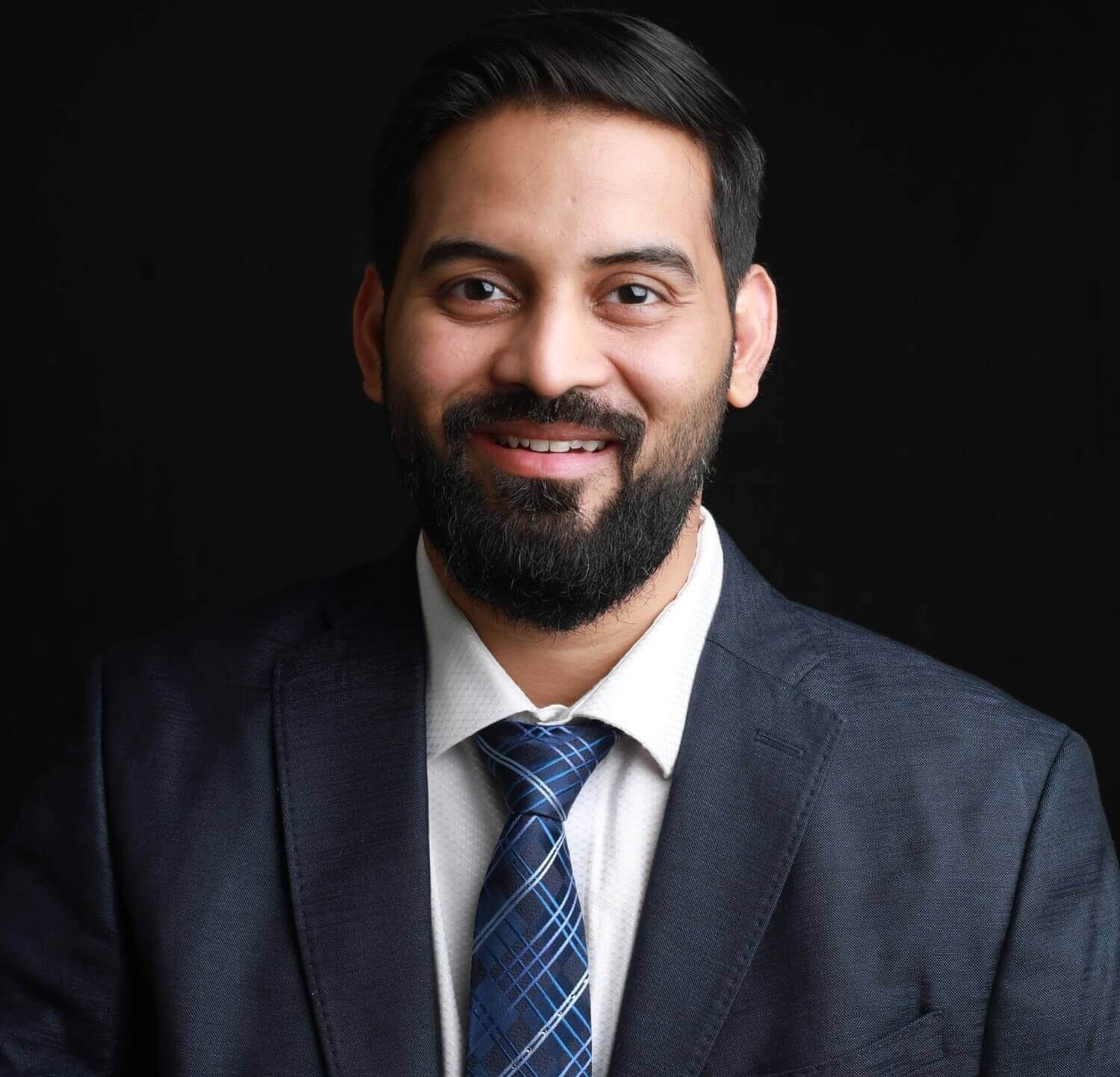 Dr. Bhavesh Gupta — Facial Cosmetic & Hair Transplant Surgeon, Navi Mumbai
